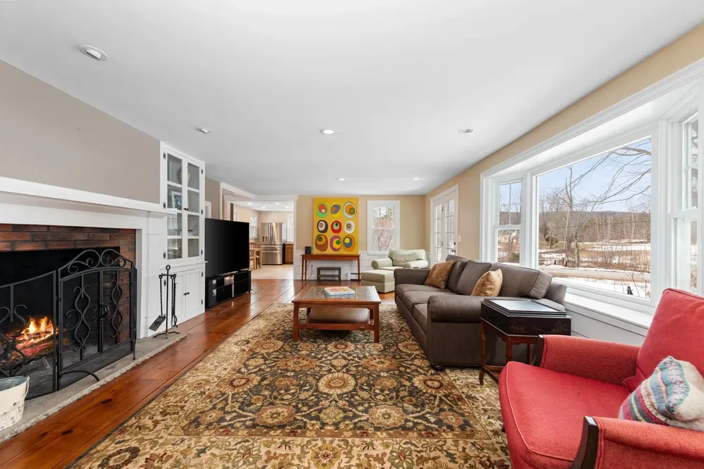 342 Whittemore Point Road North Bridgewater NH 03222