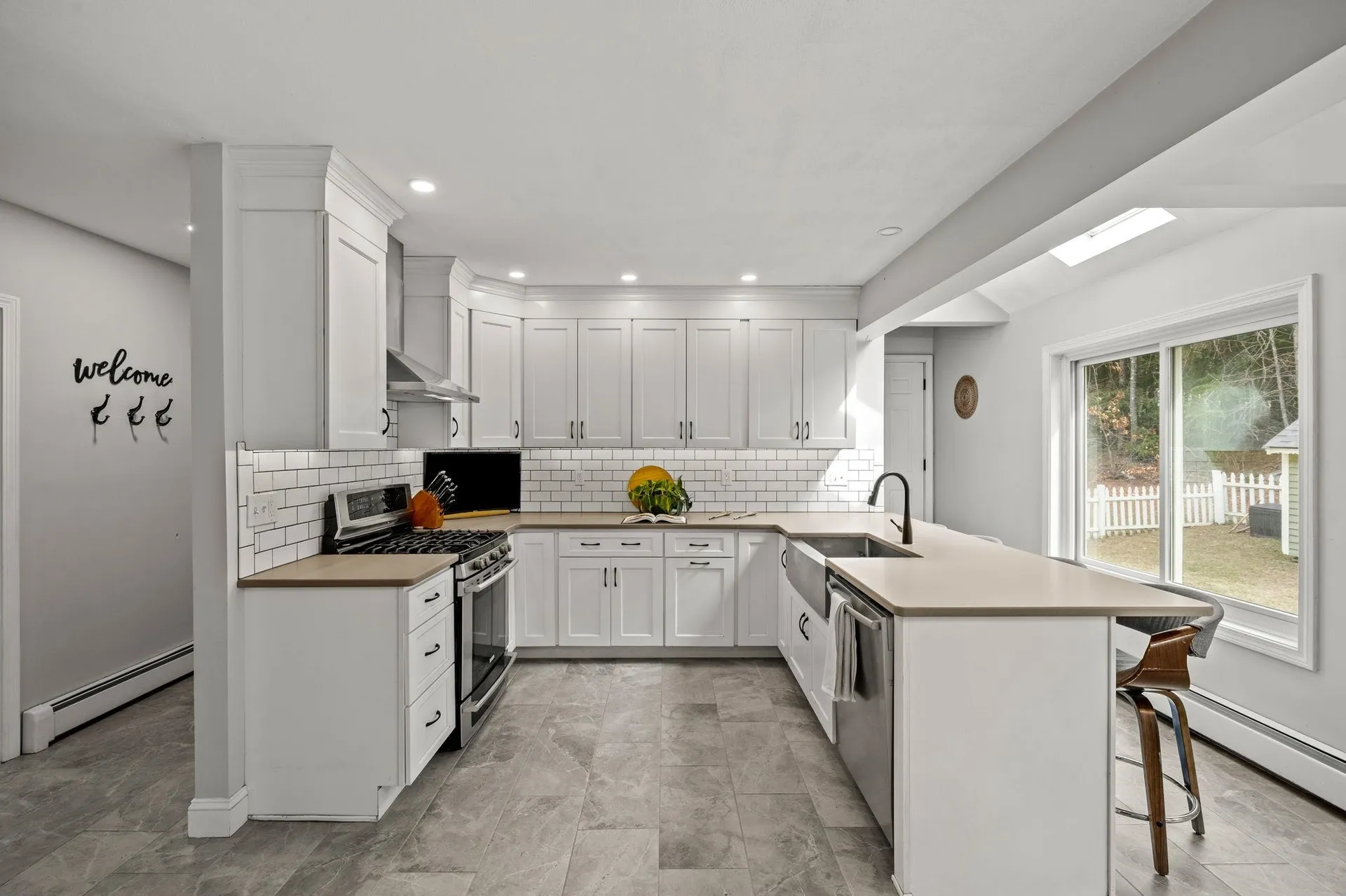 71 Deerwood Hollow Chester NH 03036