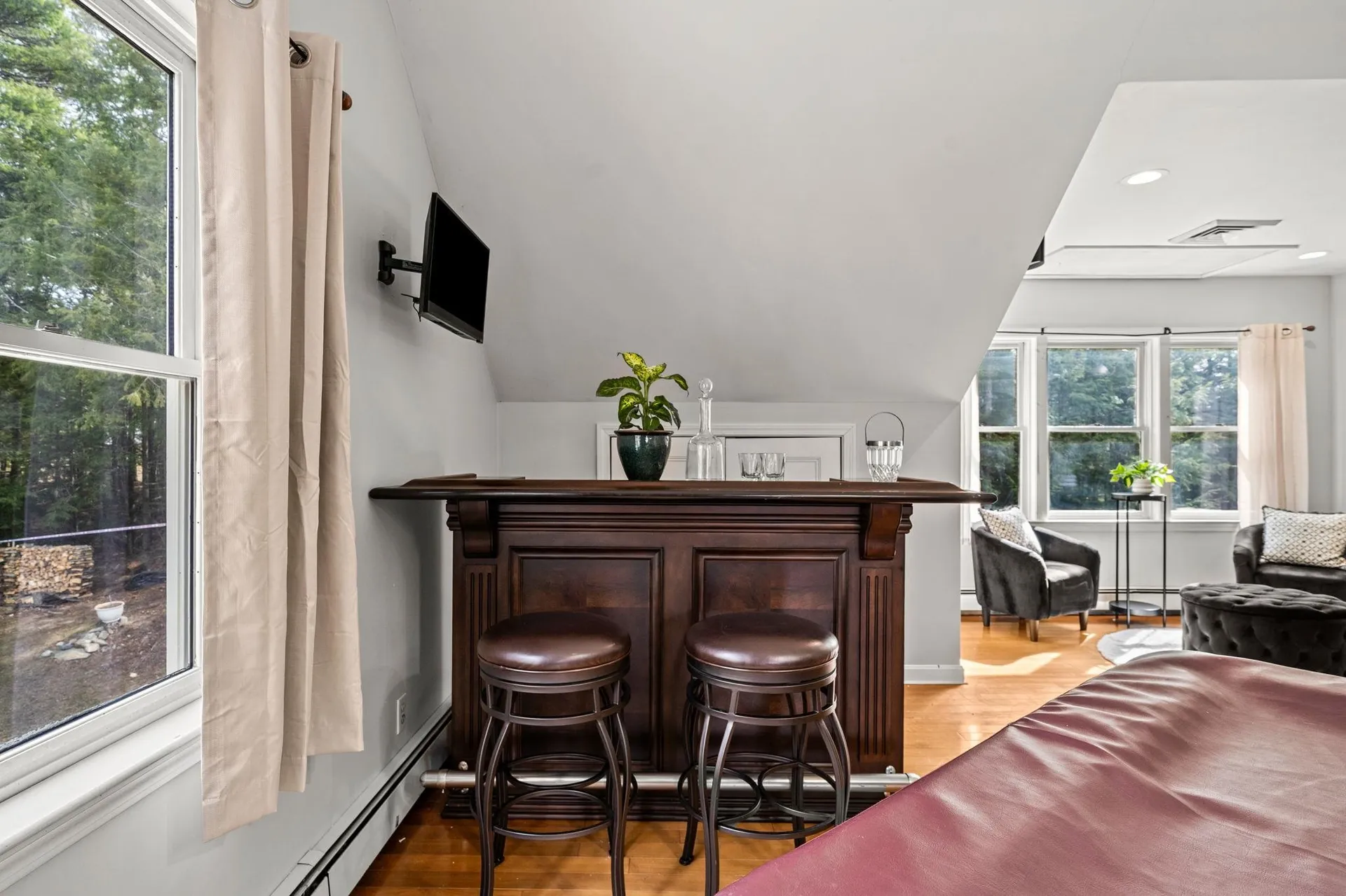 71 Deerwood Hollow Chester NH 03036