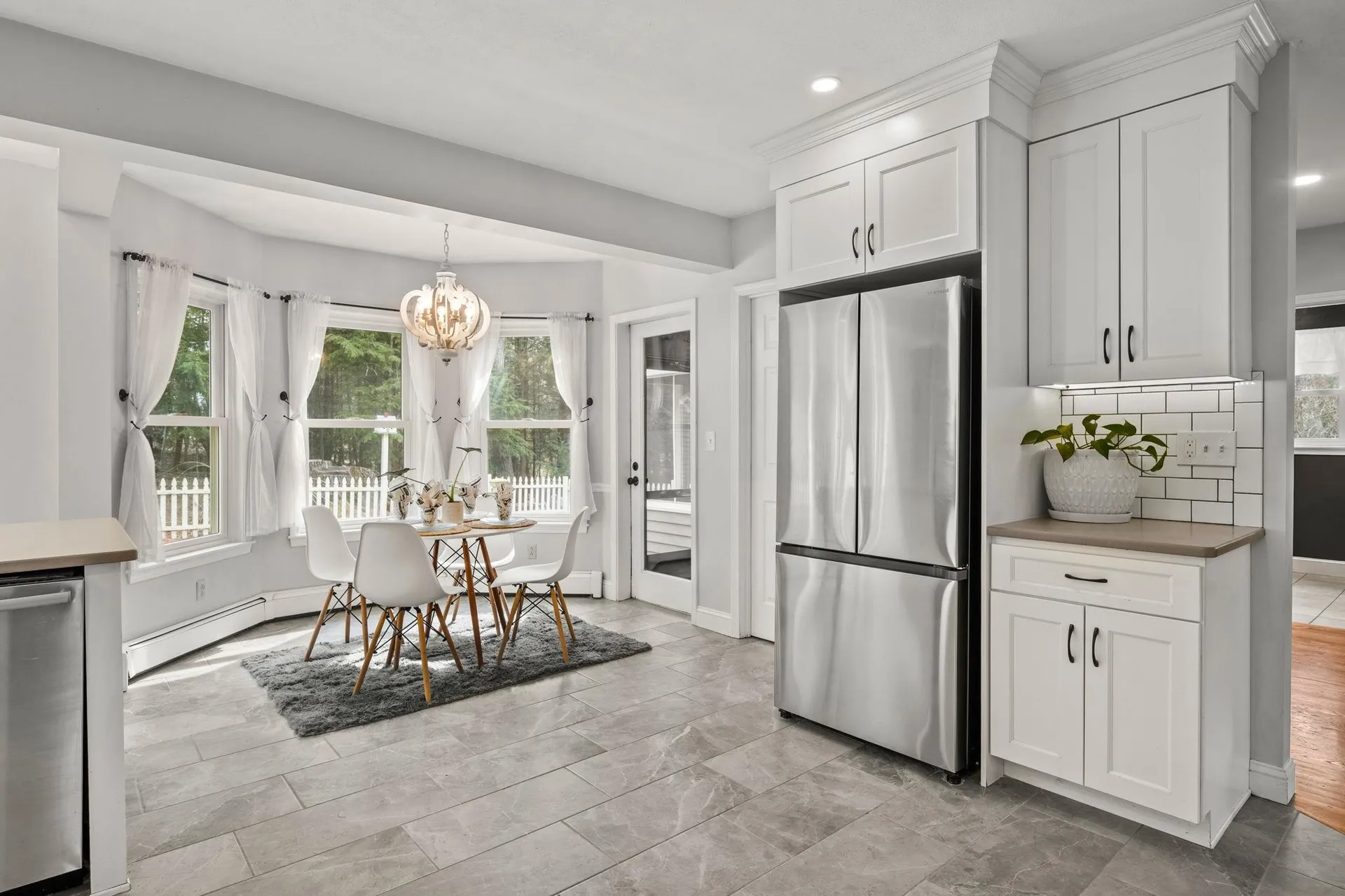 71 Deerwood Hollow Chester NH 03036