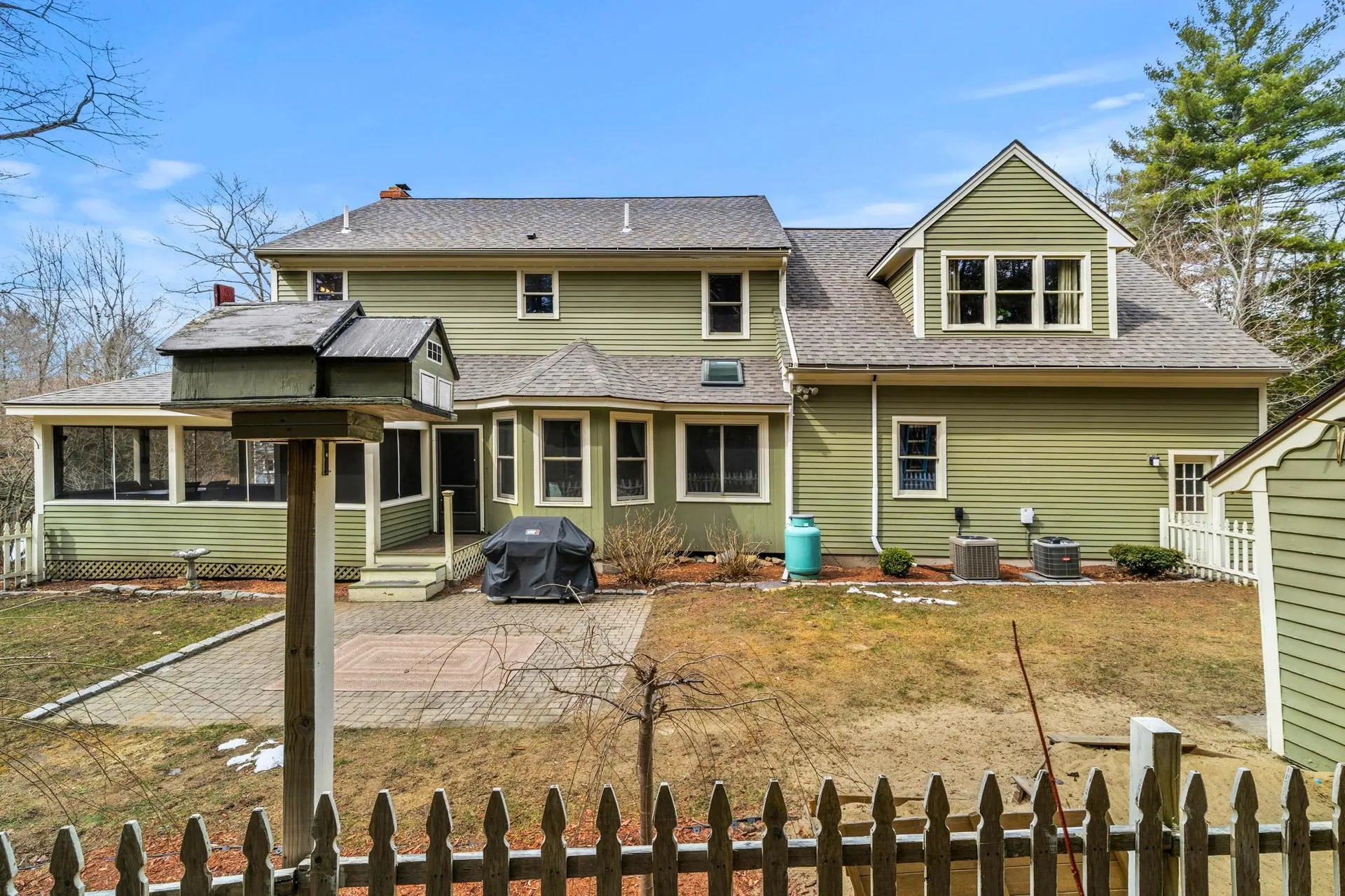 71 Deerwood Hollow Chester NH 03036