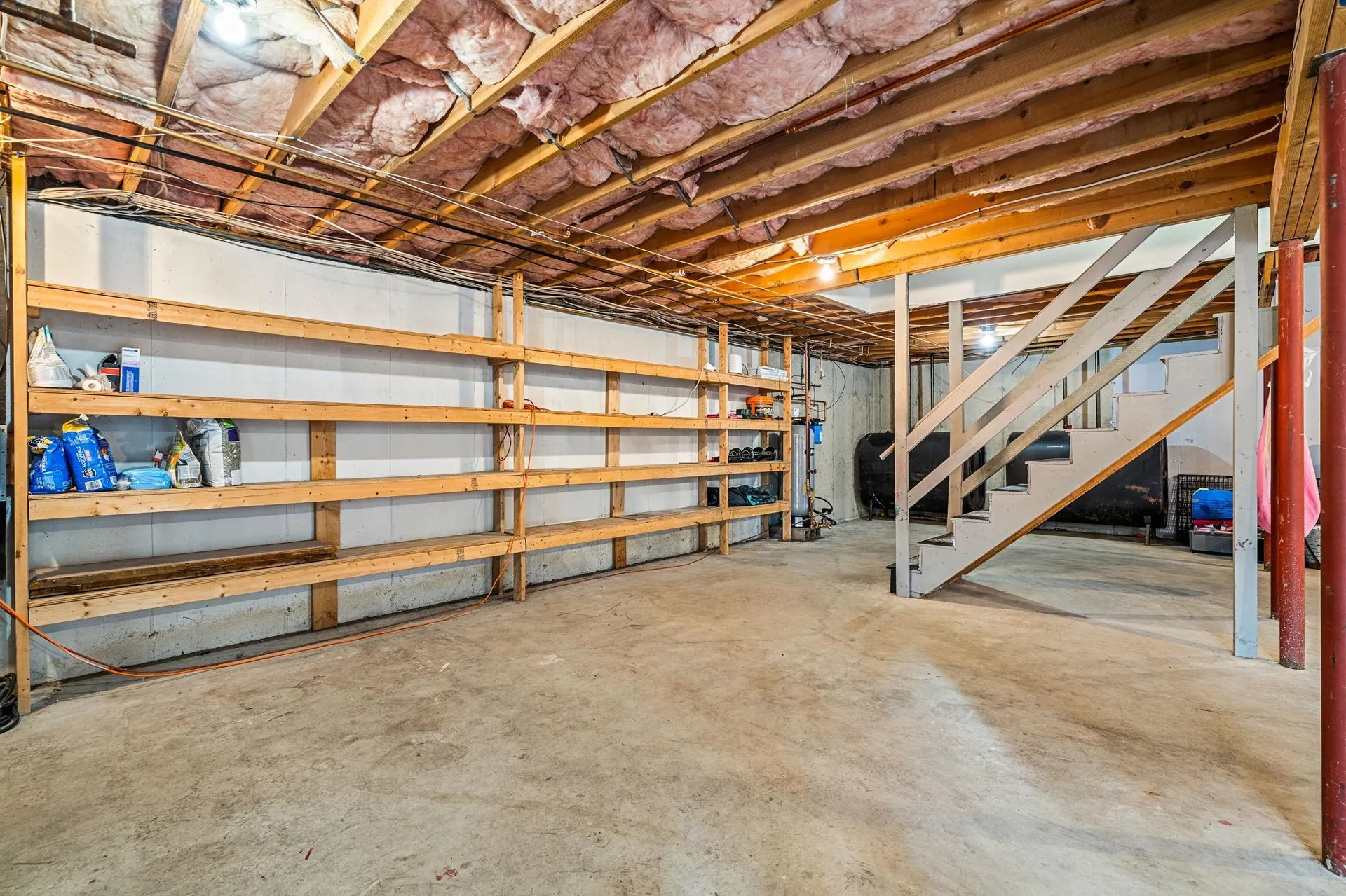 71 Deerwood Hollow Chester NH 03036