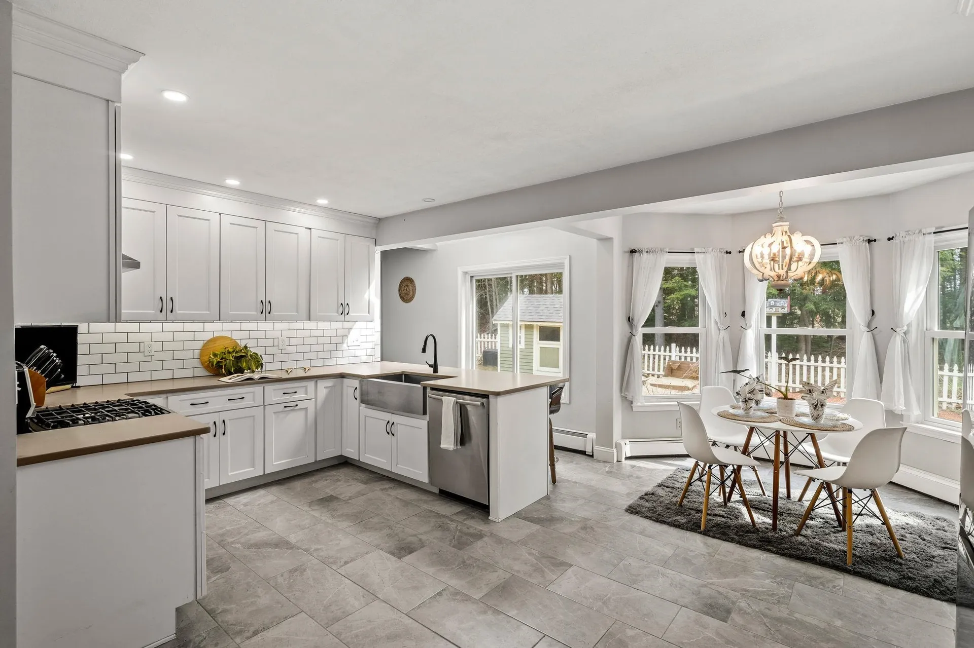 71 Deerwood Hollow Chester NH 03036