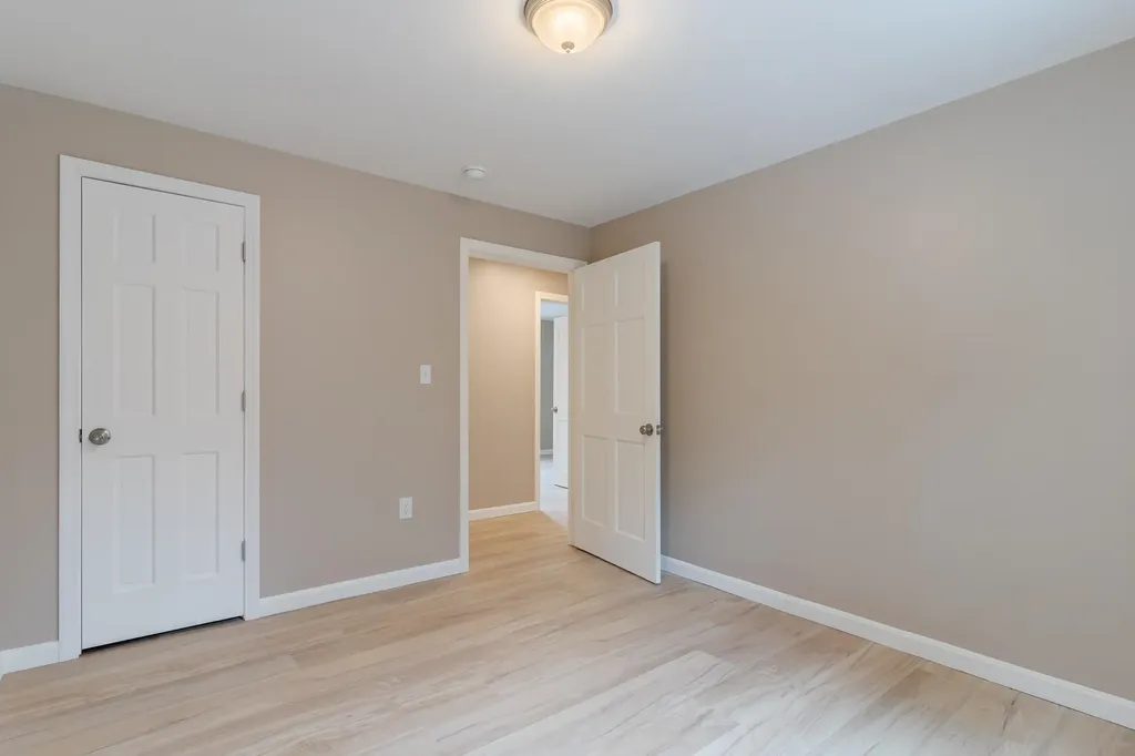 60 Charles Street Farmington NH 03835
