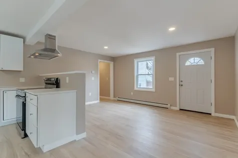 60 Charles Street Farmington NH 03835