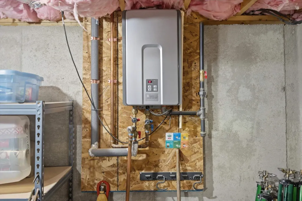 12 Rocky Hill Road Nottingham NH 03290