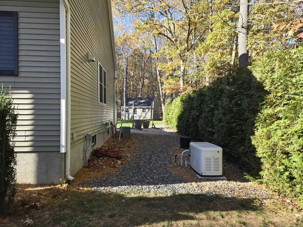 12 Rocky Hill Road Nottingham NH 03290