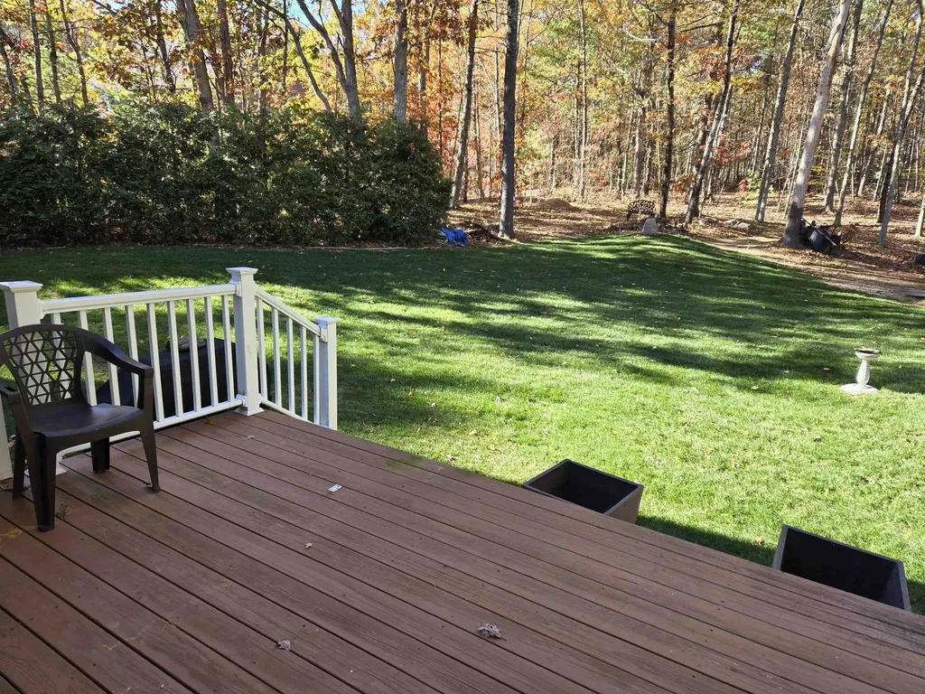 12 Rocky Hill Road Nottingham NH 03290