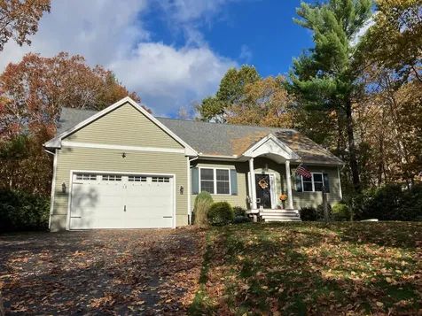12 Rocky Hill Road Nottingham NH 03290