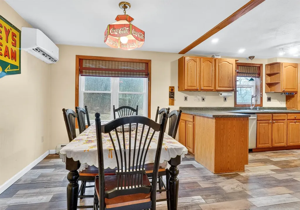 6 Homestead Drive Derry NH 03038