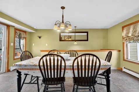 6 Homestead Drive Derry NH 03038