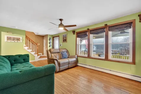 6 Homestead Drive Derry NH 03038