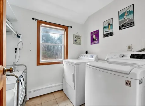 6 Homestead Drive Derry NH 03038