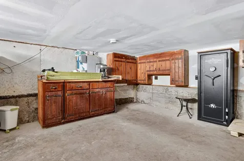 6 Homestead Drive Derry NH 03038