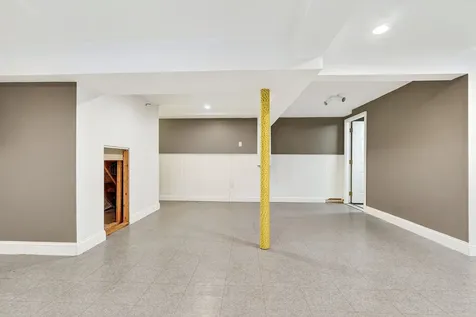 6 Homestead Drive Derry NH 03038