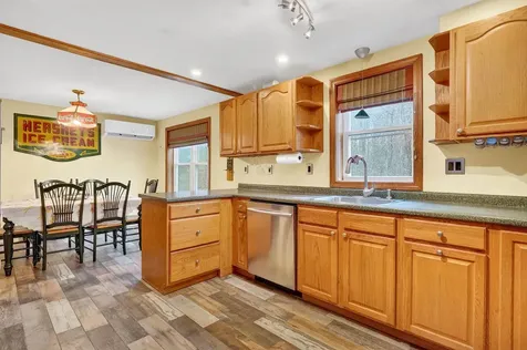 6 Homestead Drive Derry NH 03038