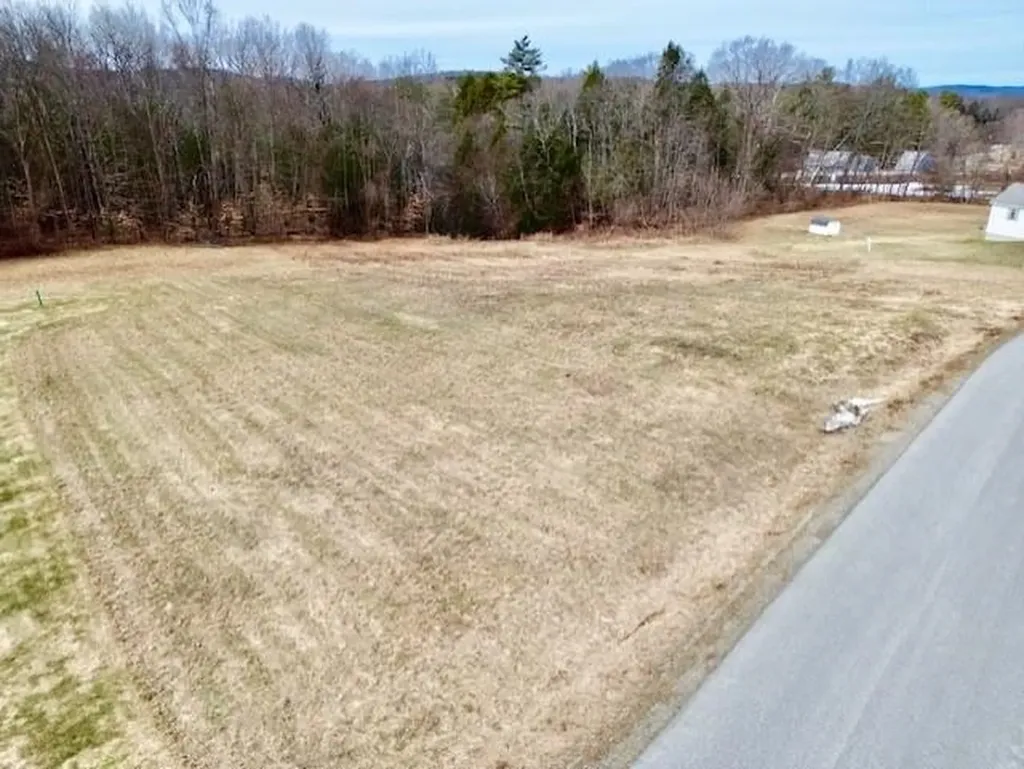 000 Mckenna Way Chesterfield NH 03466