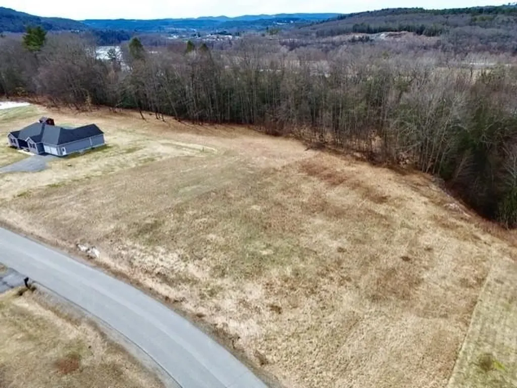 000 Mckenna Way Chesterfield NH 03466