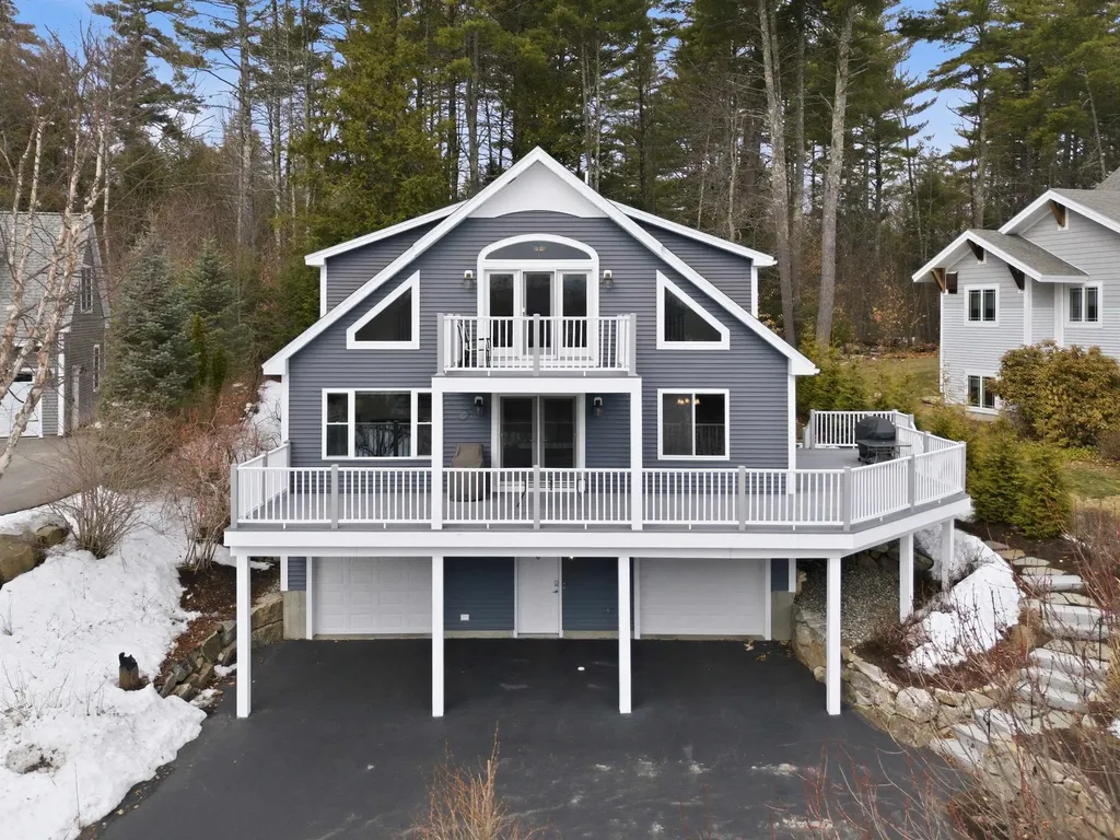 6 High Point Road Laconia NH 03246