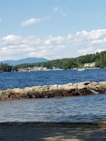 6 High Point Road Laconia NH 03246