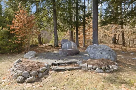 6 High Point Road Laconia NH 03246