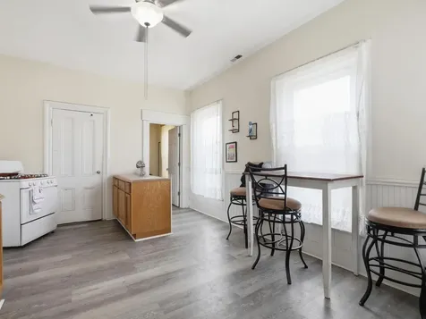 14 Mulberry Street Nashua NH 03061