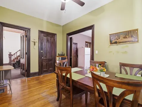 14 Mulberry Street Nashua NH 03061
