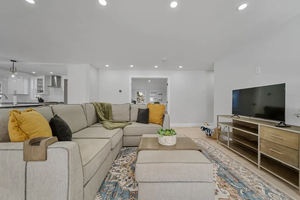 65 Sebbins Pond Drive Bedford NH 03110