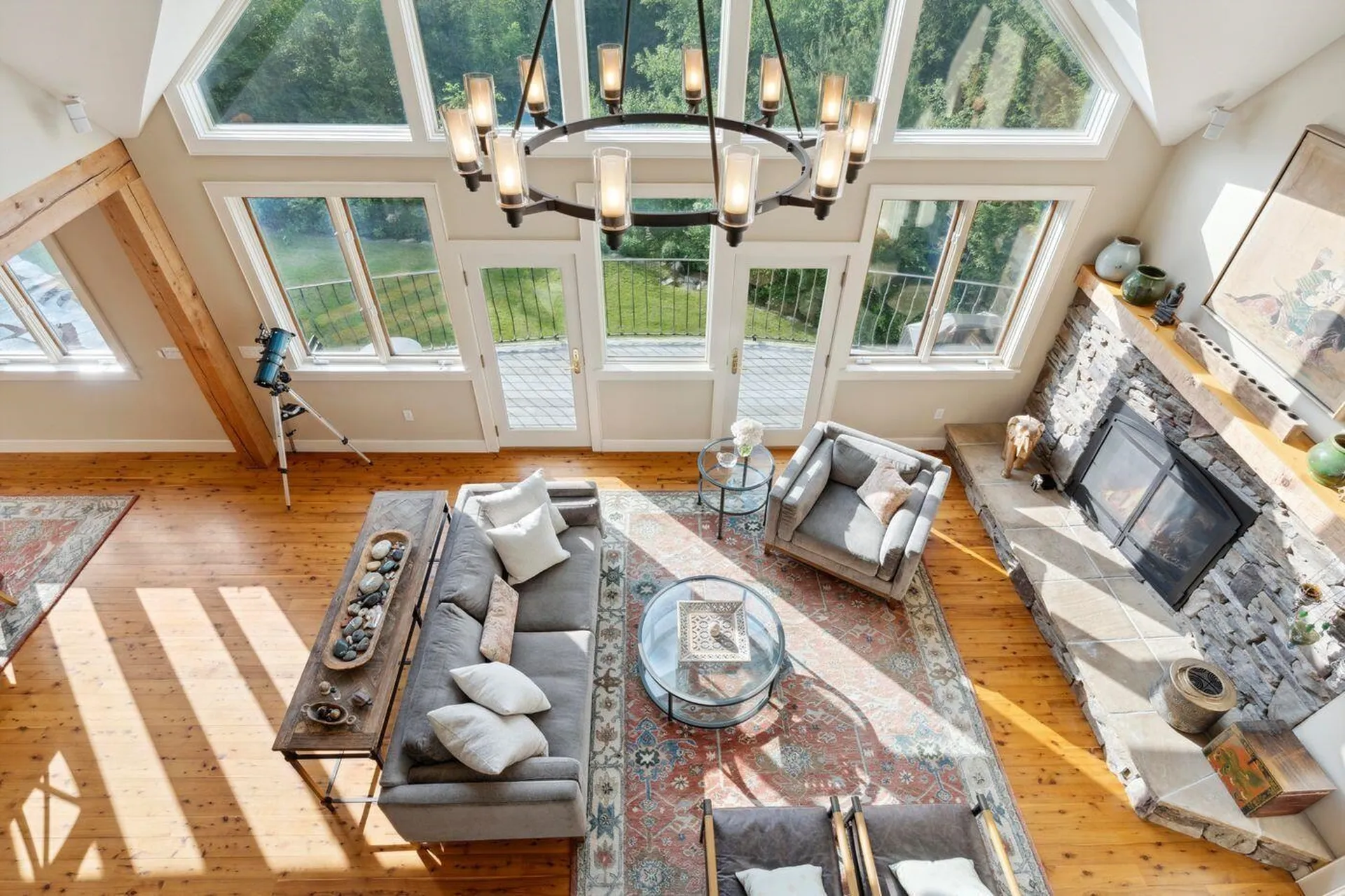 237 Points North Road Stowe VT 05672