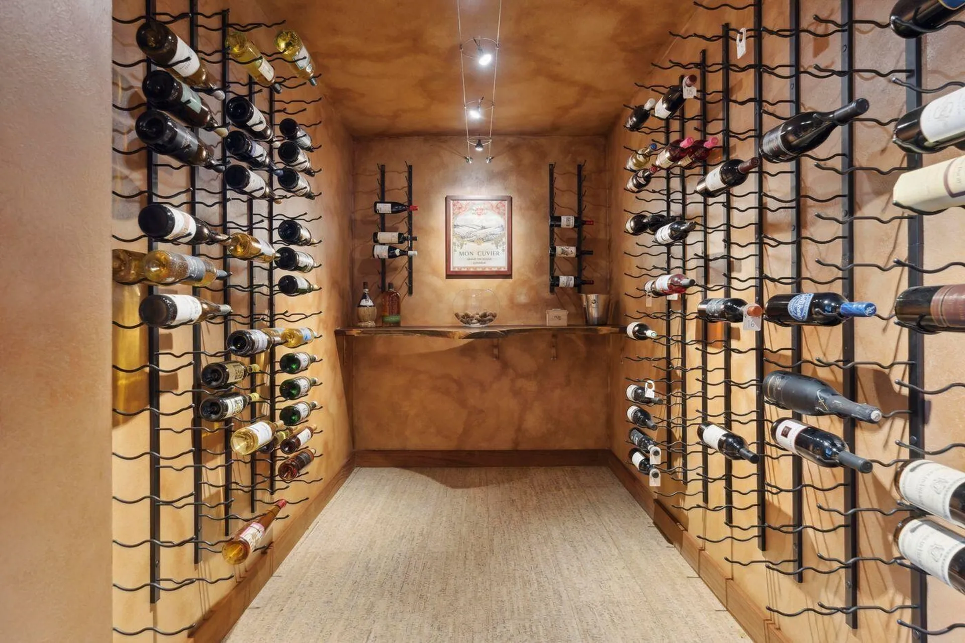 237 Points North Road Stowe VT 05672