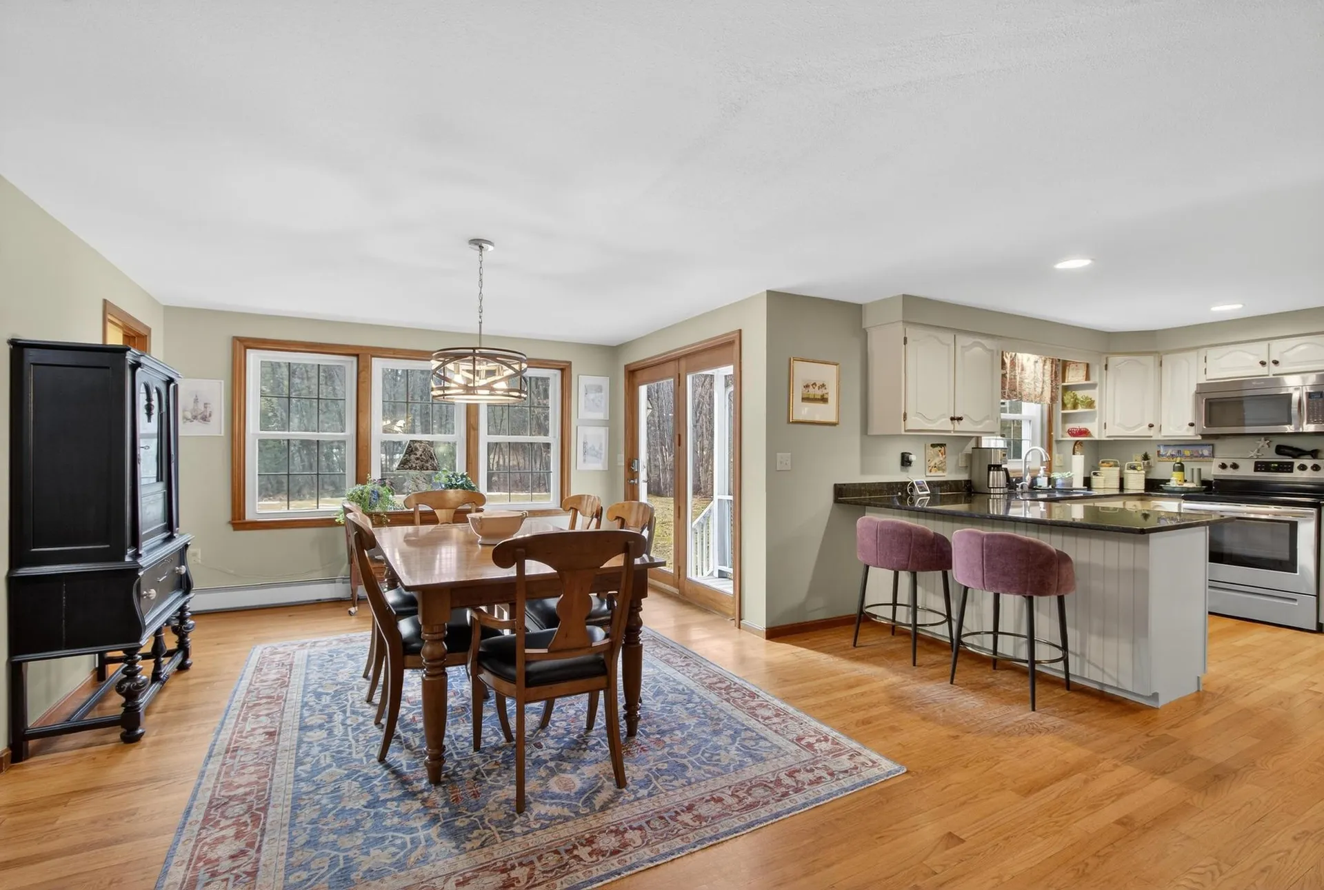 17 Kent Street Windham NH 03087