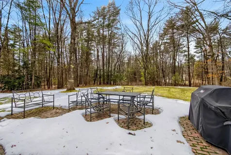17 Kent Street Windham NH 03087