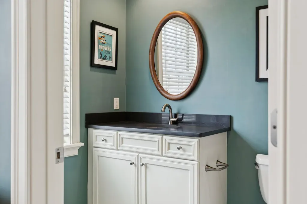 235 Main Street Norwich VT 05055