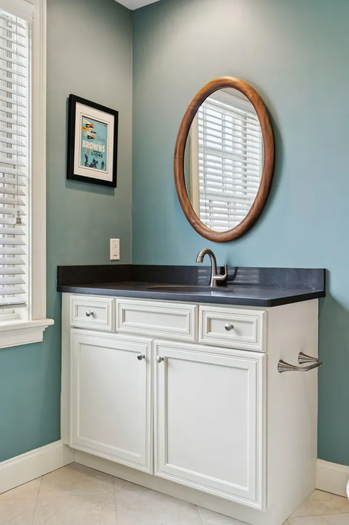 235 Main Street Norwich VT 05055