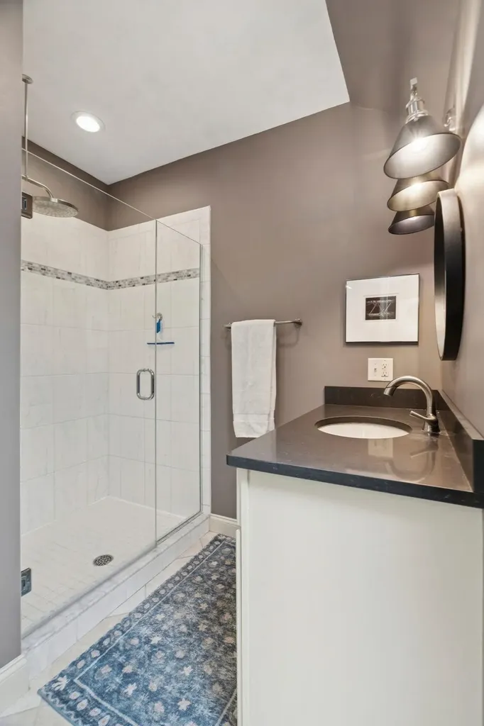 235 Main Street Norwich VT 05055