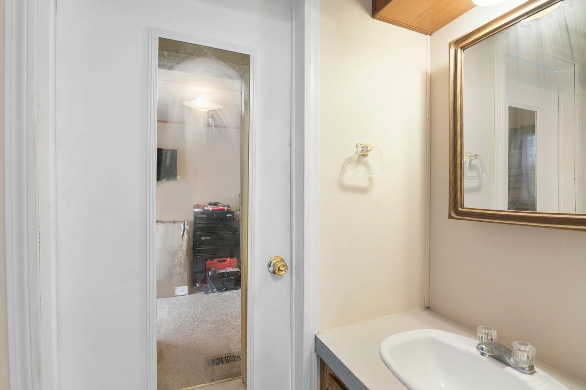 7 Robbins Street Hinsdale NH 03451
