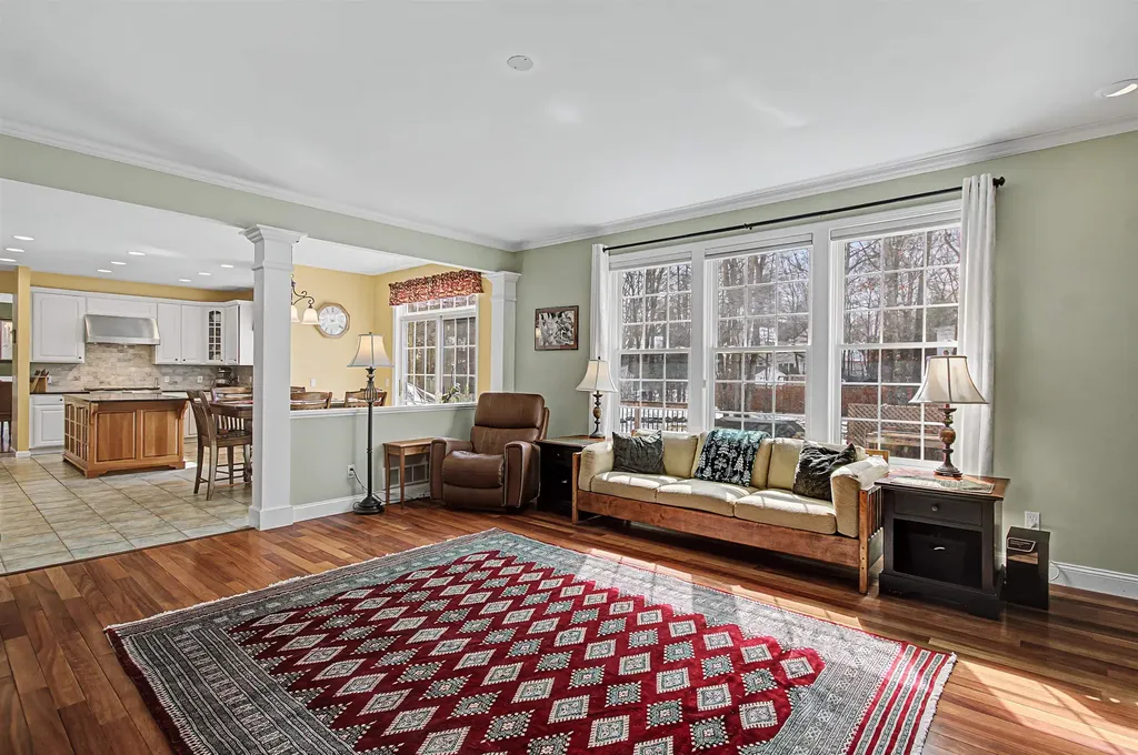 7 Debra Drive Essex VT 05452