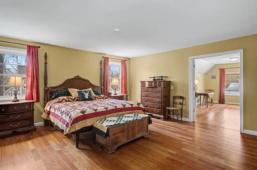 7 Debra Drive Essex VT 05452