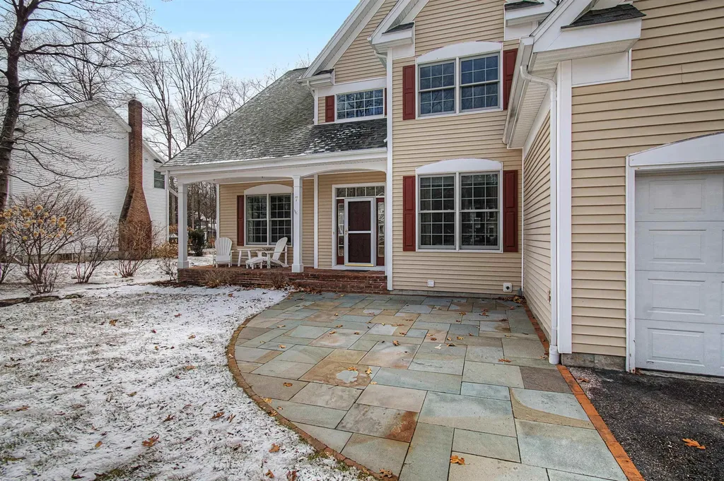 7 Debra Drive Essex VT 05452