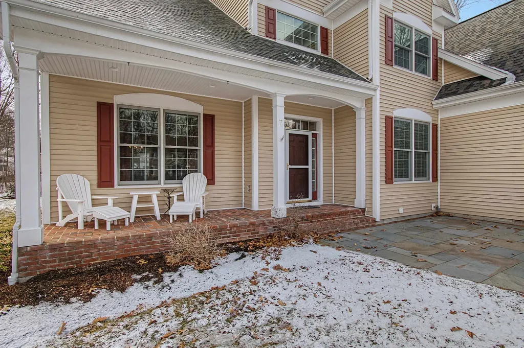 7 Debra Drive Essex VT 05452