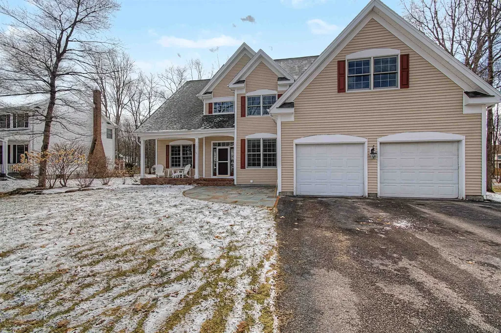 7 Debra Drive Essex VT 05452