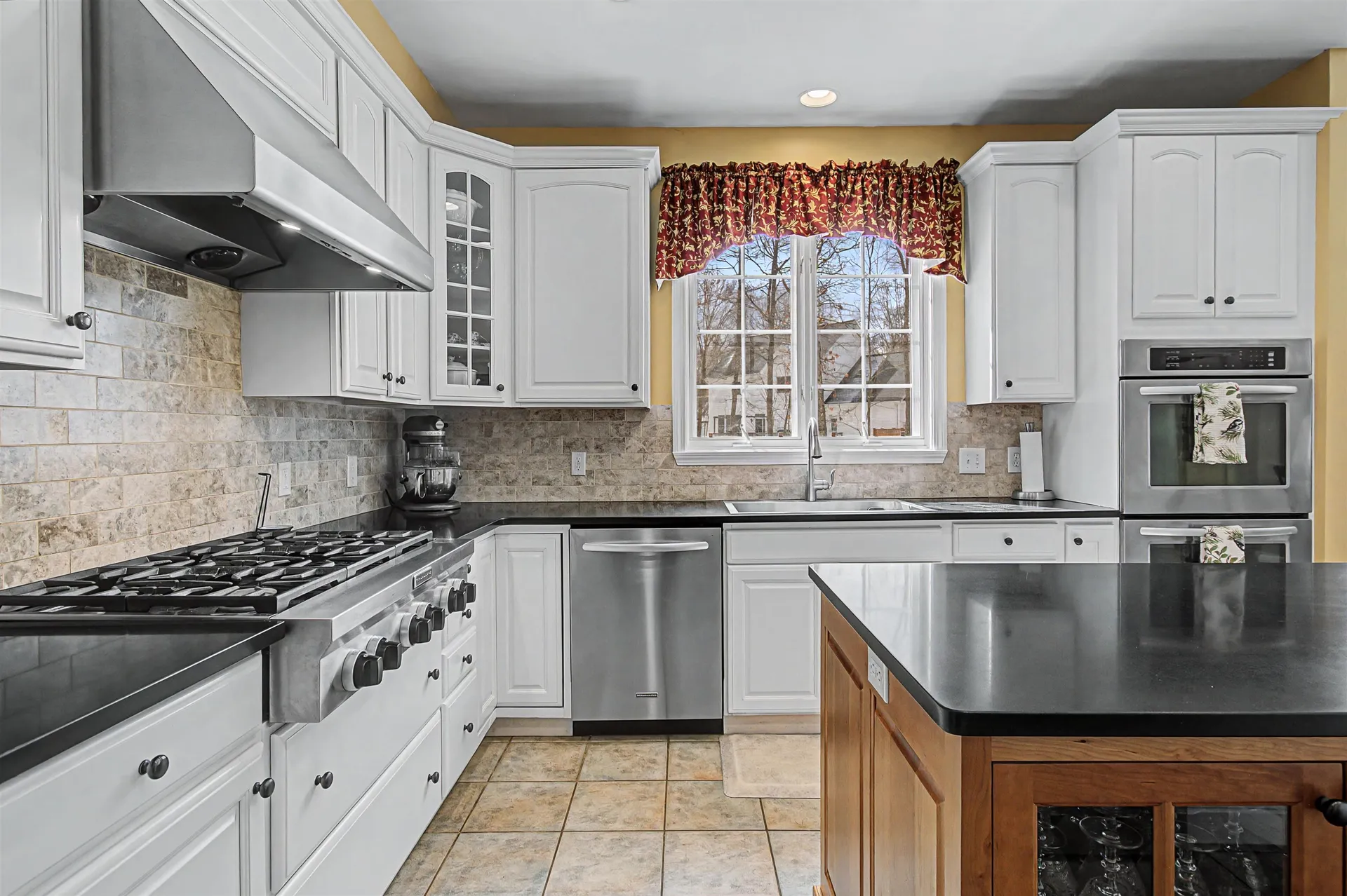 7 Debra Drive Essex VT 05452