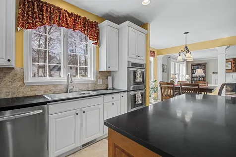 7 Debra Drive Essex VT 05452