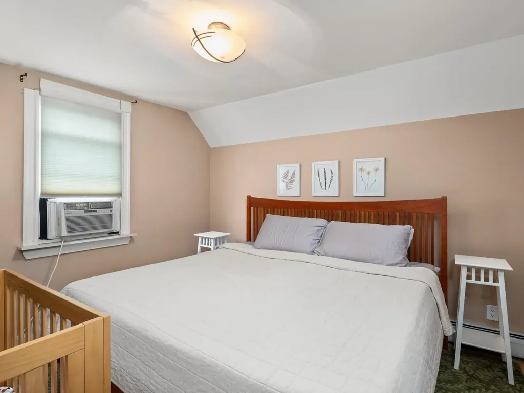 11 Poplar Street Burlington VT 05401