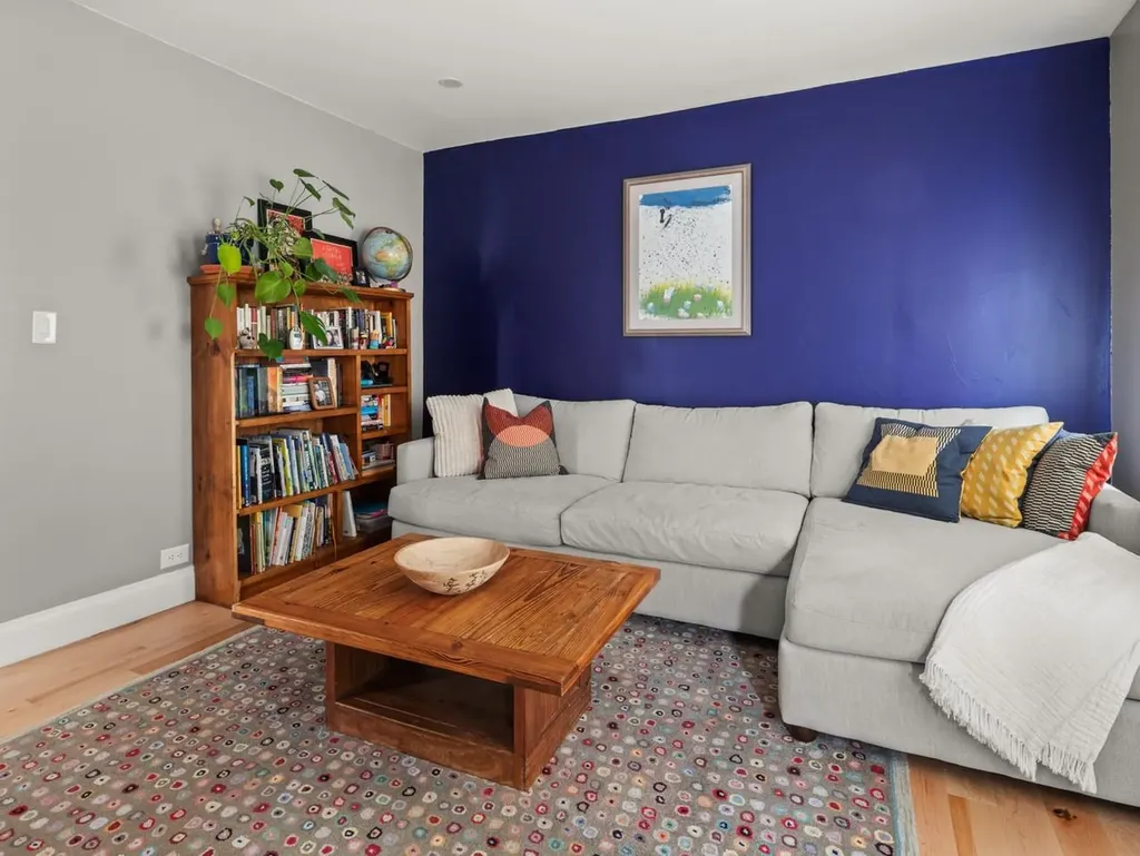 11 Poplar Street Burlington VT 05401