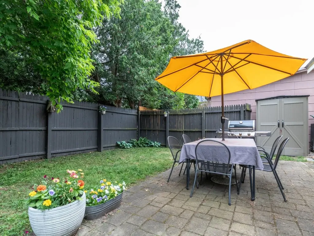 11 Poplar Street Burlington VT 05401