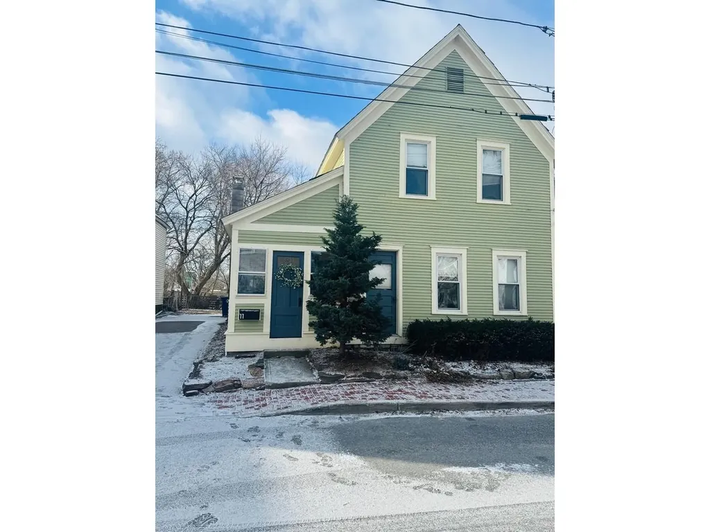 11 Poplar Street Burlington VT 05401