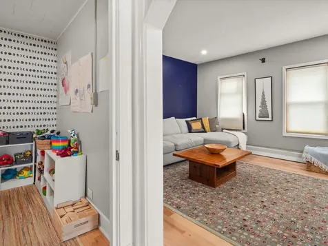 11 Poplar Street Burlington VT 05401