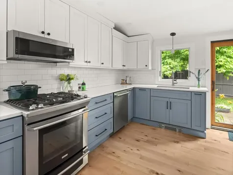 11 Poplar Street Burlington VT 05401