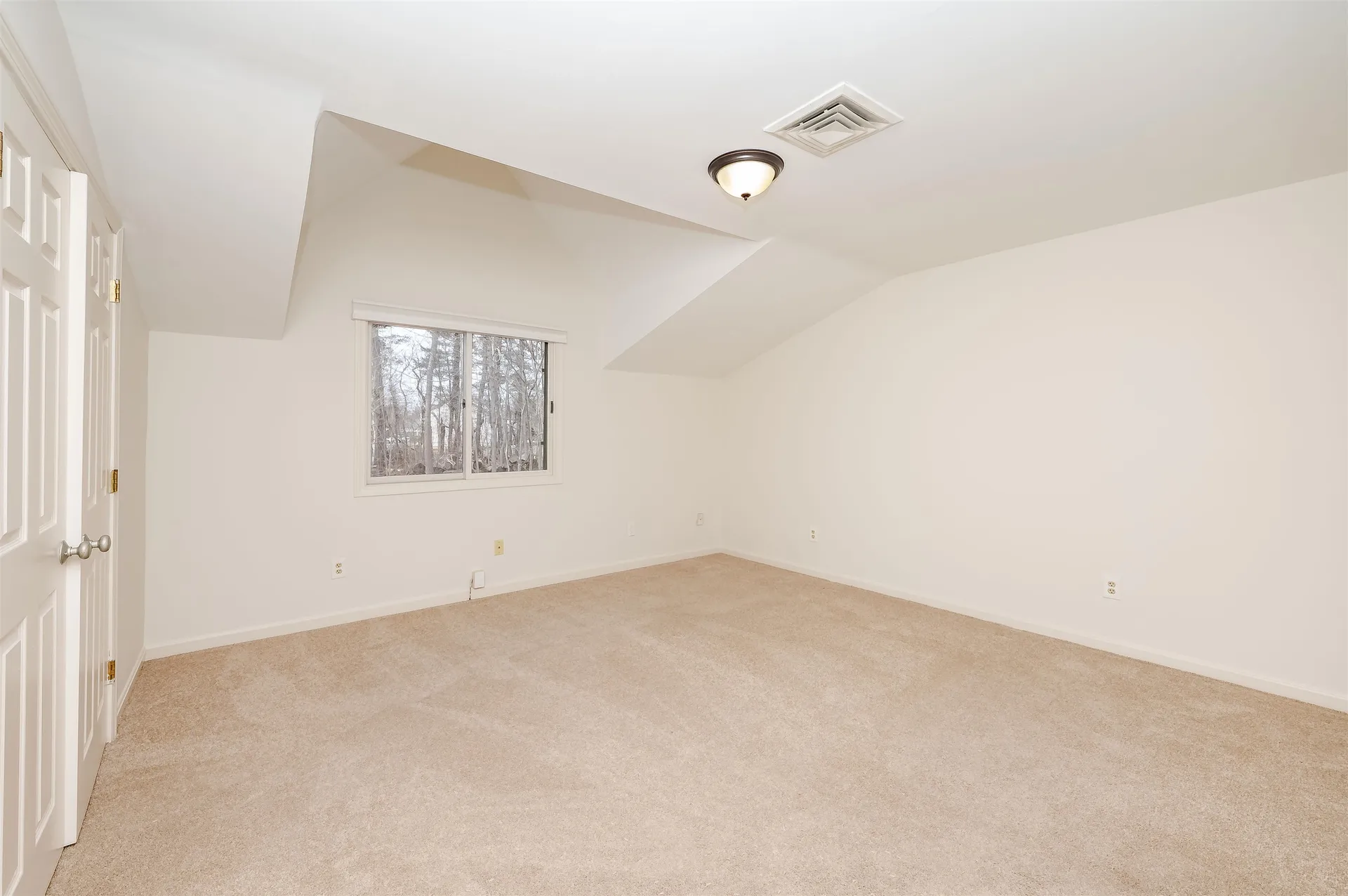 61 Spinnaker Way Portsmouth NH 03801